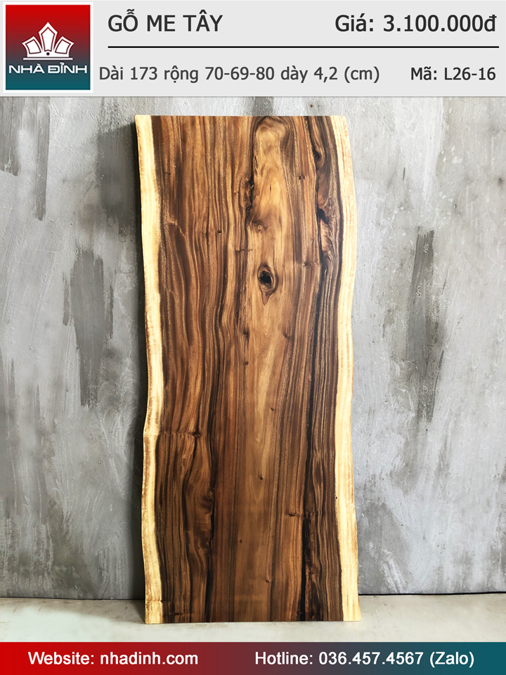 Mặt bàn gỗ Me Tây nguyên khối