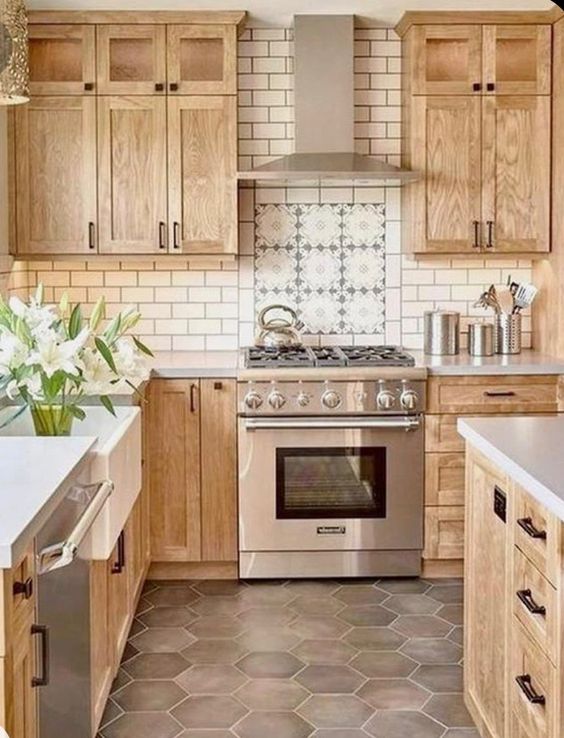 tủ bếp gỗ sồi nga hiện đại