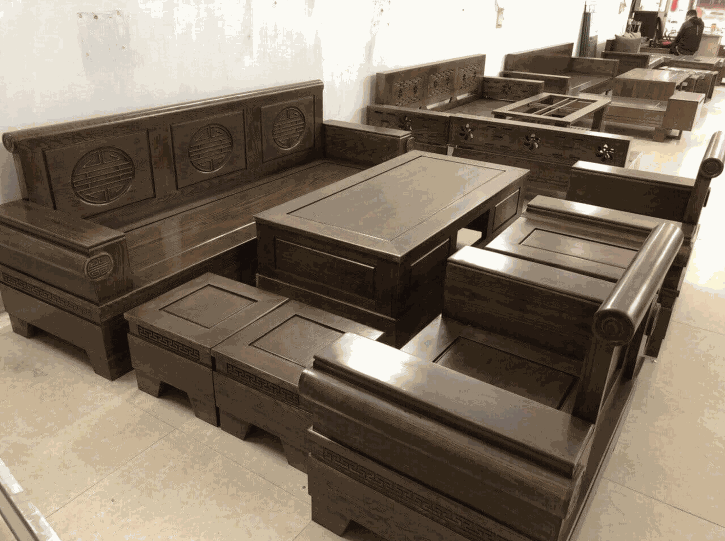 Bàn ghế gỗ Sồi (Oak)