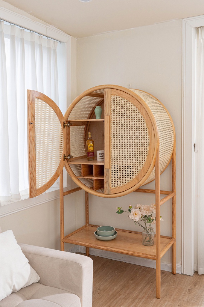 tu-trang-tri-go-tan-bi-cao-178-ngang-101-rong-51-cm-15873