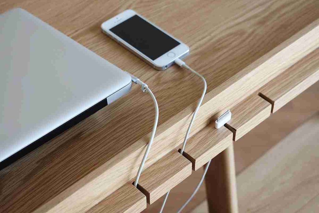 ban-lam-viec-go-soi-oak-cao-76-rong-140-sau-51-cm-2976