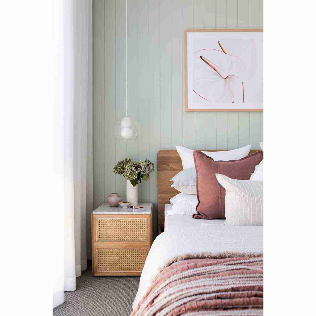 tu-dau-giuong-go-soi-oak-cao-50-rong-45-sau-45-cm-3399