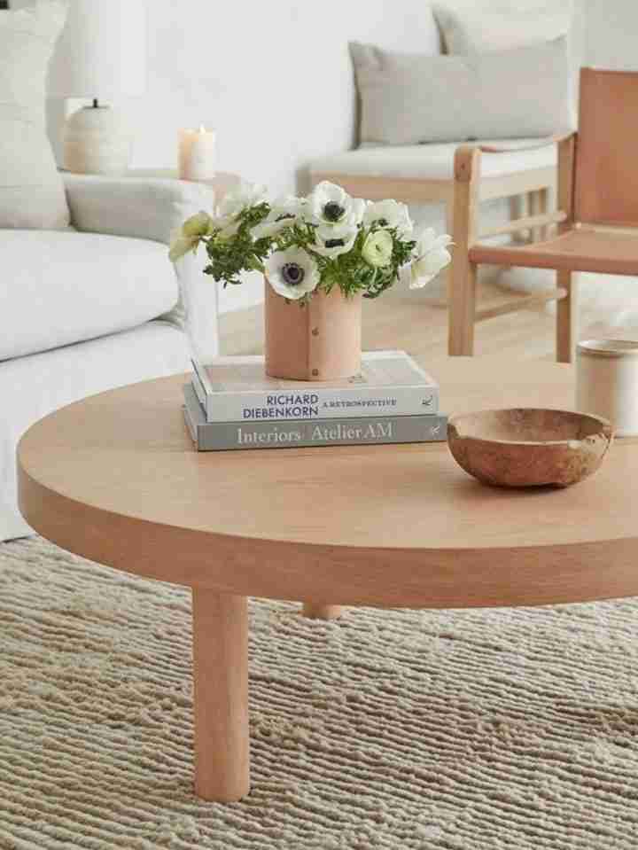 ban-tron-sofa-go-soi-oak-duong-kinh-80-cao-45-cm-3799