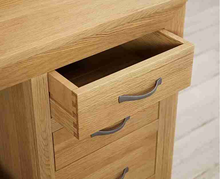 ban-trang-diem-go-soi-oak-cao-140-rong-120-sau-50-cm-3925