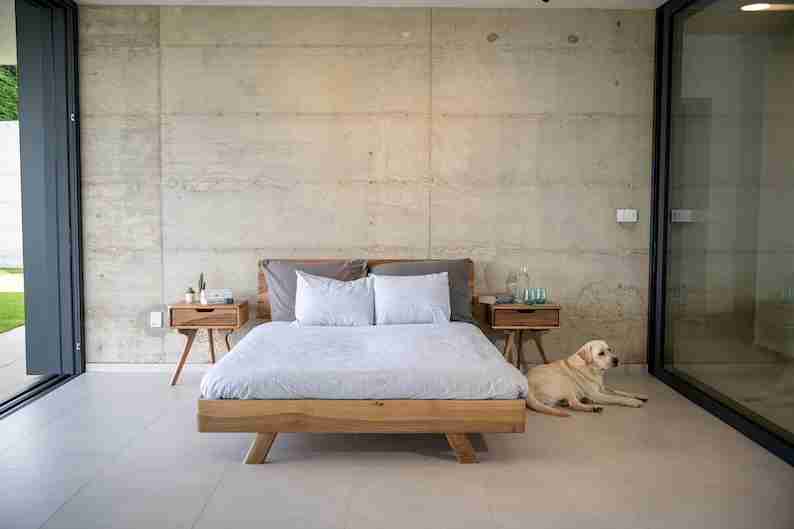 giuong-go-soi-oak-cao-100-dai-215-rong-205-cm-3950