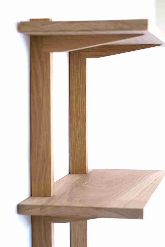 ke-treo-tuong-go-soi-oak-cao-76-ngang-35-sau-18-cm-4209