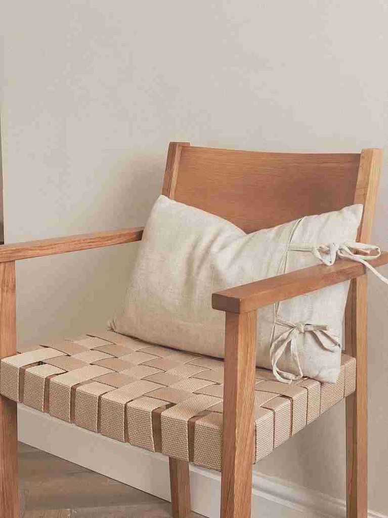 ghe-tua-go-soi-oak-cao-80-rong-52-sau-50-cm-4417