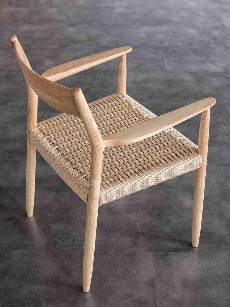 ghe-go-tan-bi-ash-cao-84-rong-58-sau-58-cm-4848