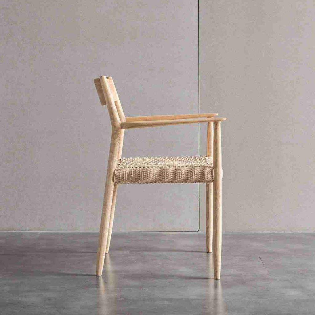 ghe-go-tan-bi-ash-cao-84-rong-58-sau-58-cm-4850