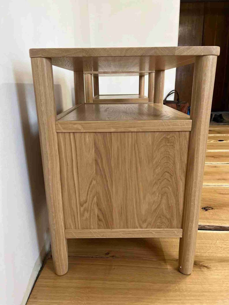 tu-dau-giuong-go-soi-oak-dai-65-rong-45-cao-65-cm-6433