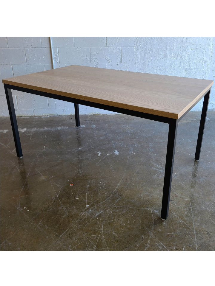 Bàn Ăn Gỗ Tần Bì Dài 160 Rộng 80 Cao 75 (cm)